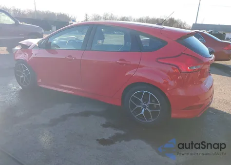 2015 Ford Focus Se из США, поврежденный, VIN 1FADP3K24FL345980